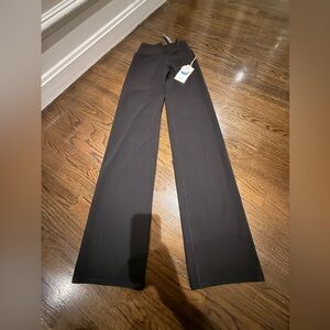 Vuori Black Activewear Pants all the feels straight leg